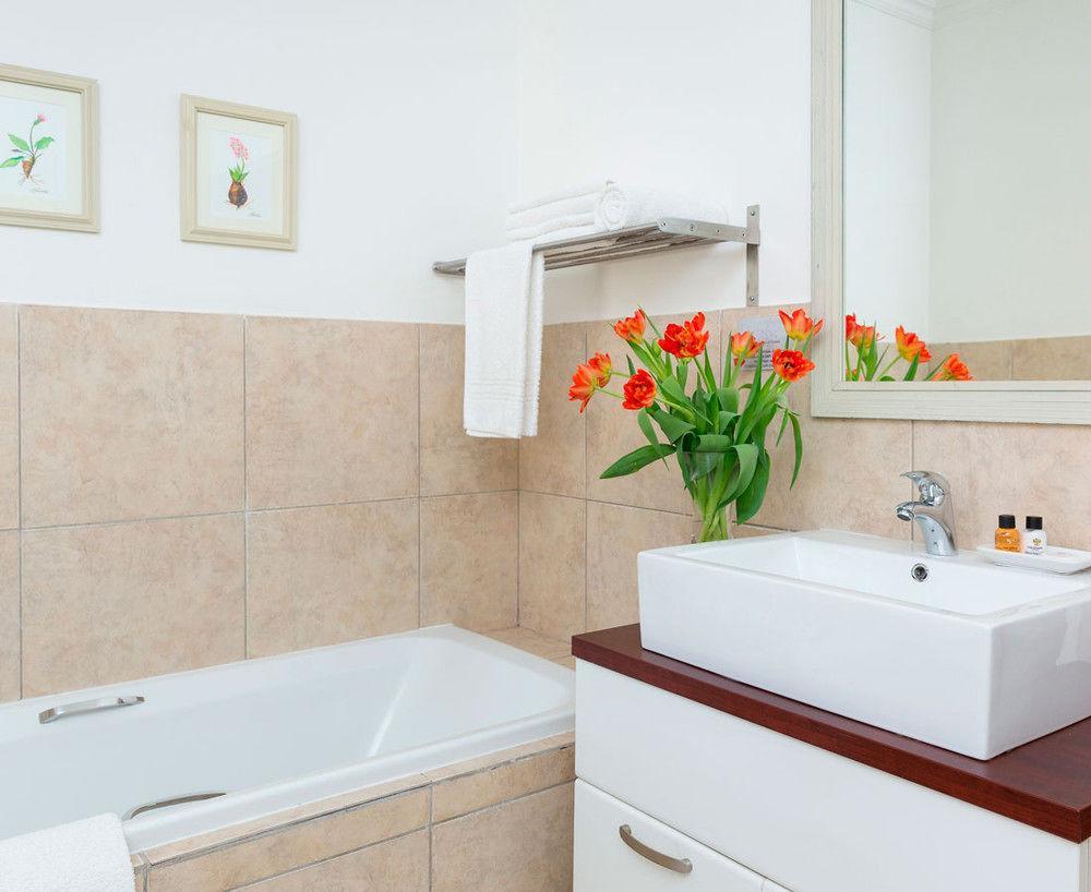 La Vieille Ferme Hotel Johannesburg Ngoại thất bức ảnh